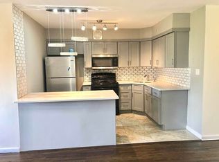31-22 80th St FLOOR 3, East Elmhurst, NY 11370