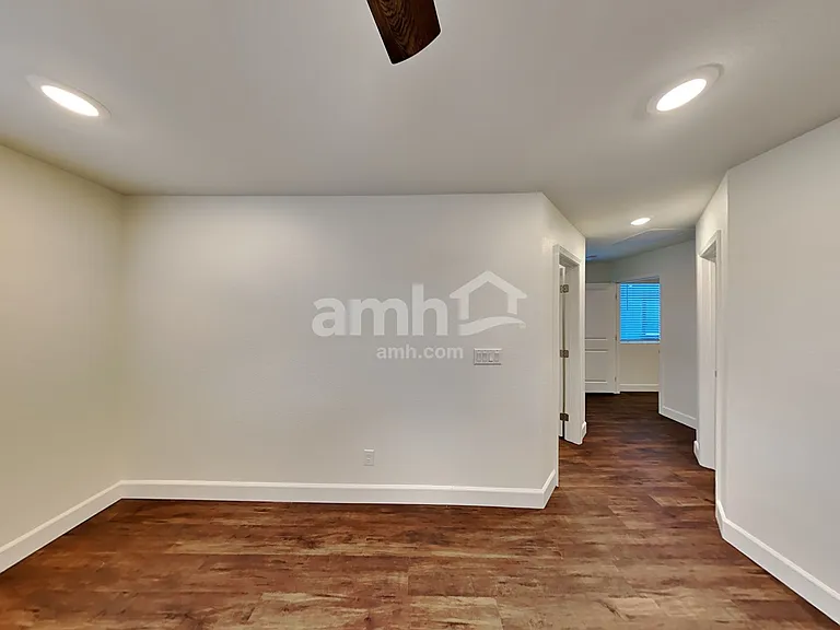 575 Lotus Land Ave — Photo 9