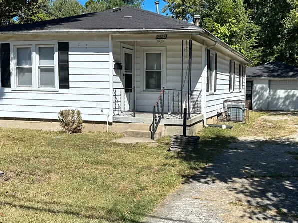 2421 Mercer Ave, Louisville, KY 40216