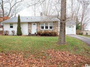4 E Lake St, Lakewood, NY