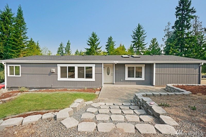 1st image of 3211 162nd Avenue Ct E