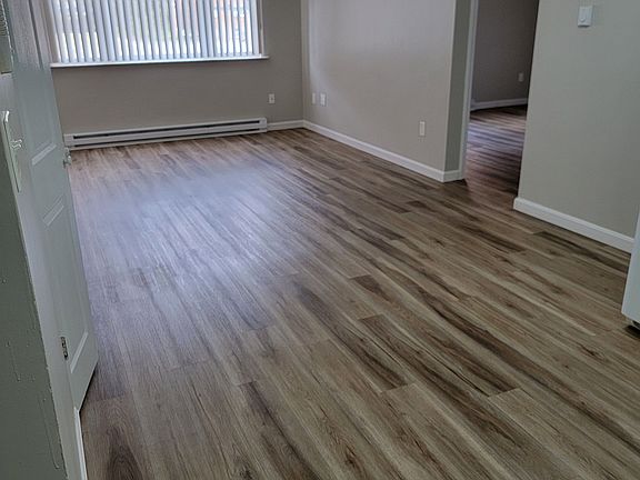 3rd image of 173 Loudon Rd APT 607