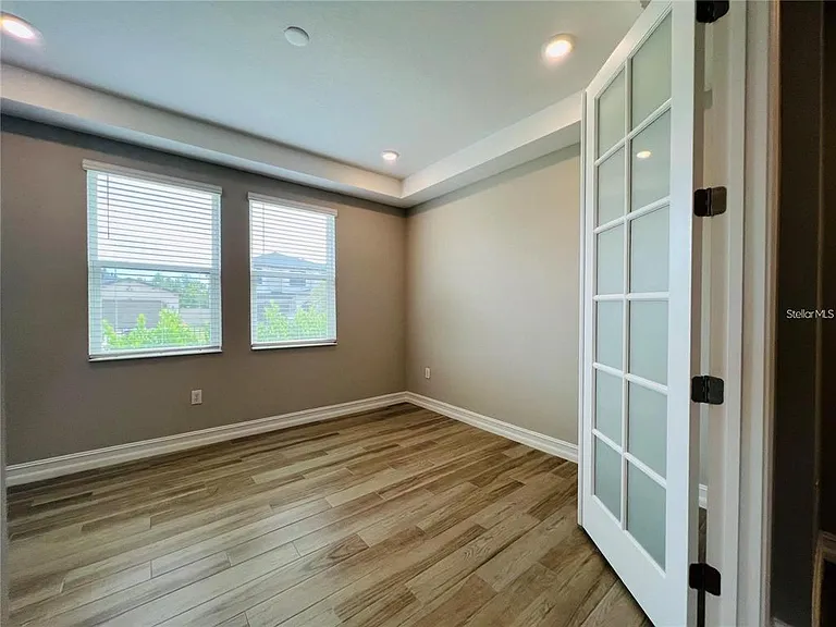 4567 Tivoli Dr — Photo 49