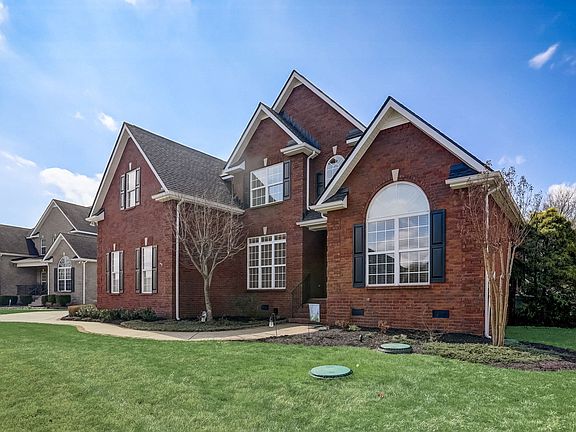 5th image of 3018 Landview Dr