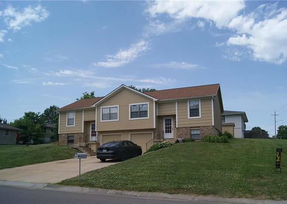 1st image of 486 N Bluegrass Dr