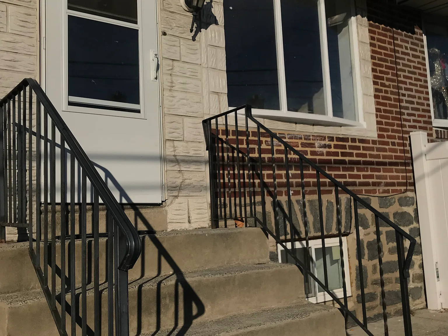 3 bed, 1188 sqft, $1,650 — Photo 2