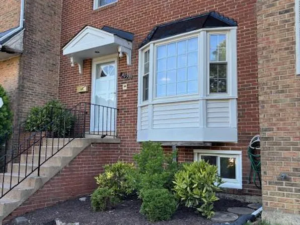 3058 Covington St, Fairfax, VA 22031