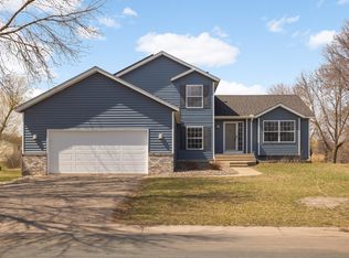 18685 Easton Ave, Farmington, MN 55024