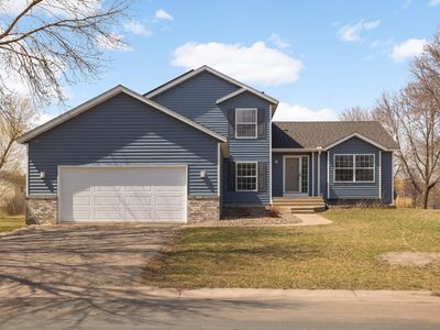 18685 Easton Ave, Farmington, MN, 55024