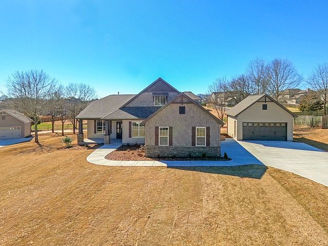 1st image of 236 Harvest Wood Ln