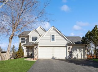 9286 Tyne Ln, Inver Grove Heights, MN 55077