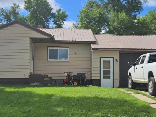 415 3rd Ave E, Bristol, SD 57219