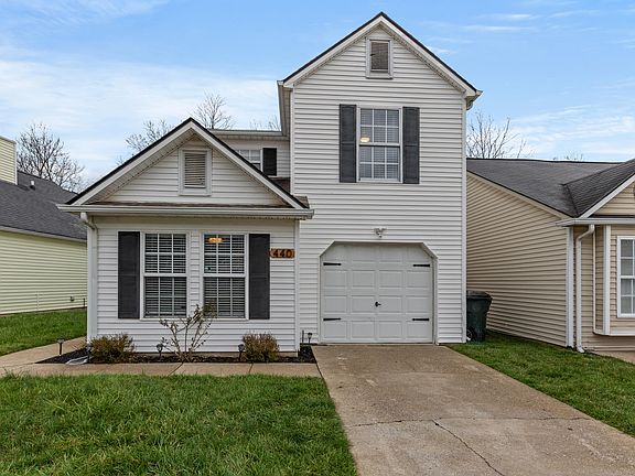 2nd image of 440 Chelsea Woods Dr