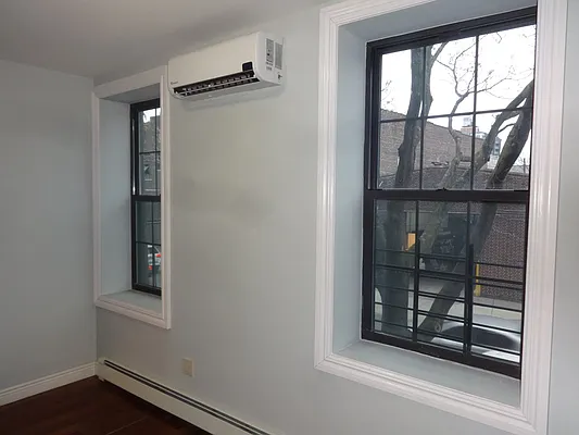 Rented by Blue Egg Realty Corp | media 41