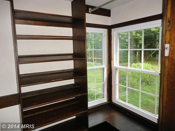 4th image of 3820 Dance Mill Rd