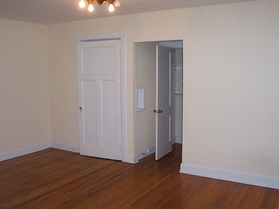 2nd image of 410 Ludlow Ave APT 39