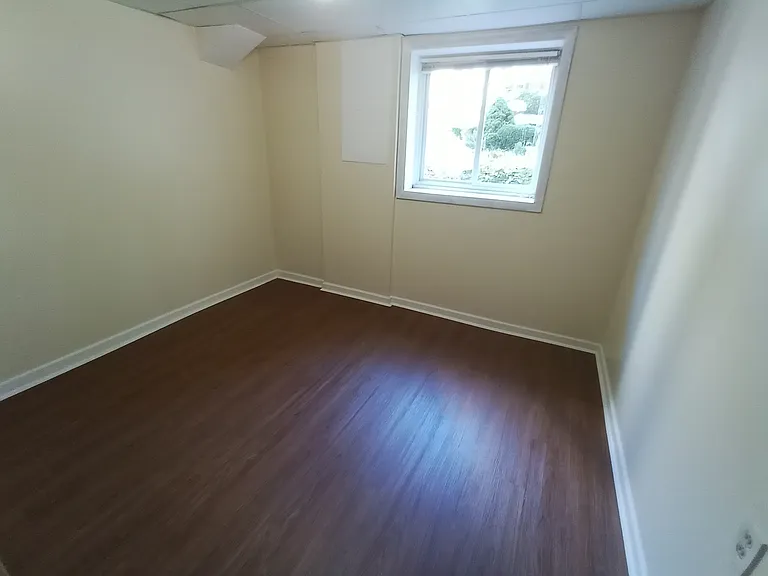 3982 Admiral Dr — Photo 19