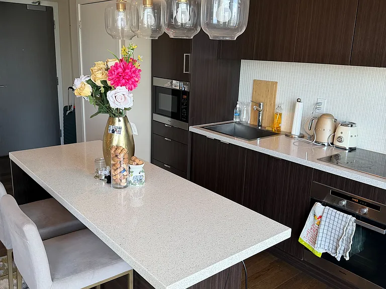 21 Widmer St #3706 — Photo 9