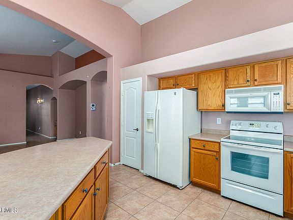 3rd image of 18075 W Camino Real Dr