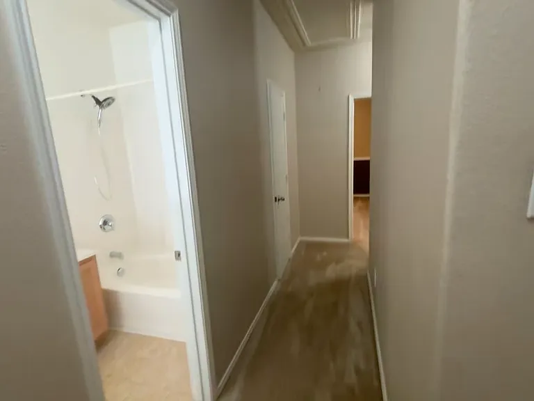 7524 Lazy Spur Blvd — Photo 11