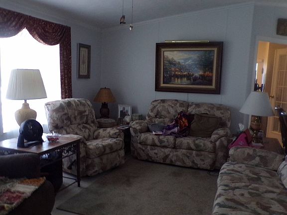 2nd image of 995 Mahogany Bend Dr