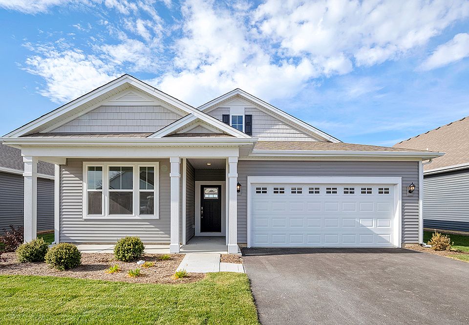 Lincoln Valley SingleFamily Ranch Homes by D.R. Horton Chicago in