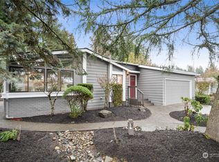 23705 Lake Dr E, Bothell, WA 98021
