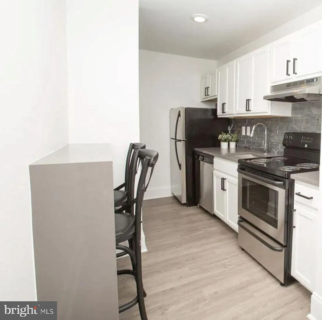 1026 N Calvert St — Photo 4