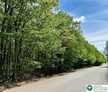 E Mountain Top Rd, Summit Hill, PA, 18250