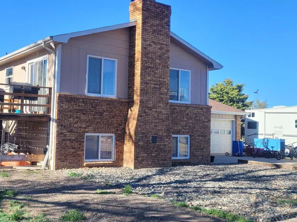 1957 Polk St, Laramie, WY 82070