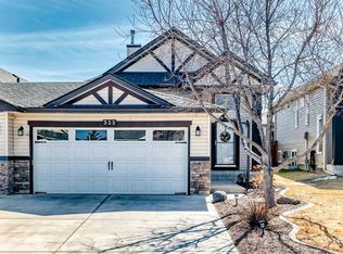 355 N Ranch Ridge Ct, Strathmore, AB T1P 0A6