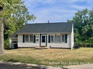 2471 Sharidge Dr, Saint Louis, MO