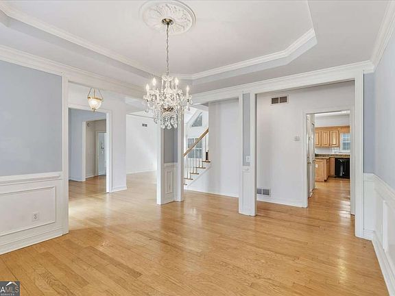 4th image of 2021 Cockrell Pointe NW