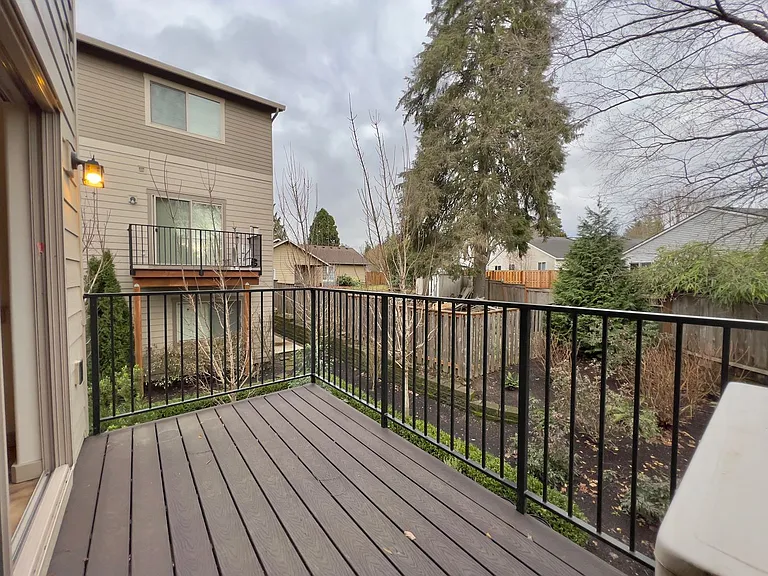 Edy Road Townhomes — Photo 16