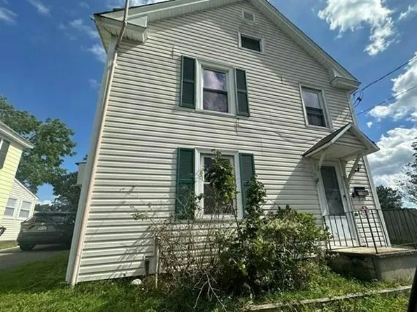 18 Cliff Ave, Pittsfield, MA 01201