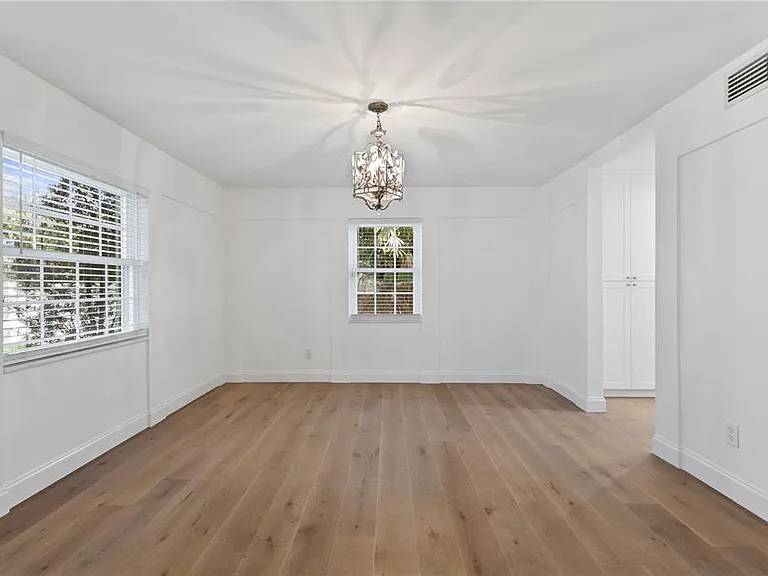 4704 W Brookwood Dr — Photo 5