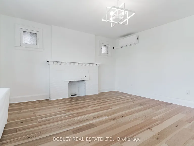 210 Westmount Ave #1 — Photo 35