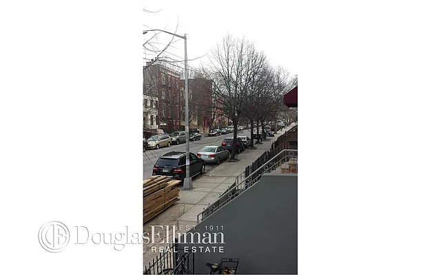 Rented by Douglas Elliman | media 29