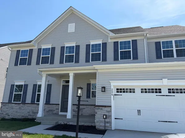 206 Jaffa Ct, Stafford, VA 22554