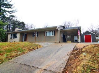 2517 Windy Hill Ln, Cape Girardeau, MO 63701