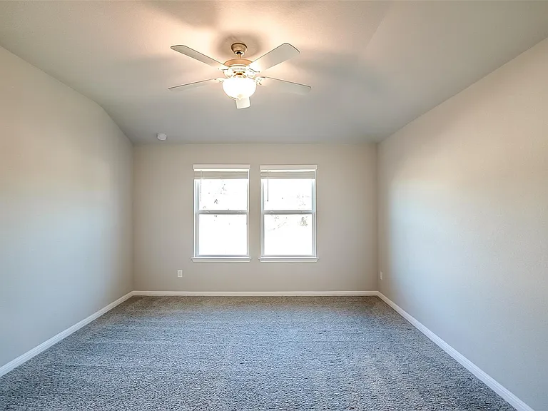 1601 Longhorn Ranch Dr — Photo 15
