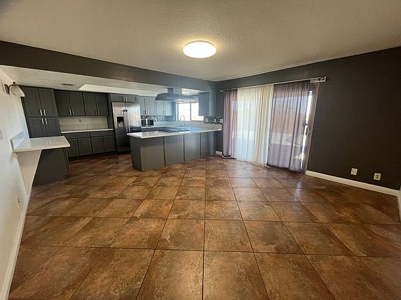 3rd image of 891 Mescal Dr