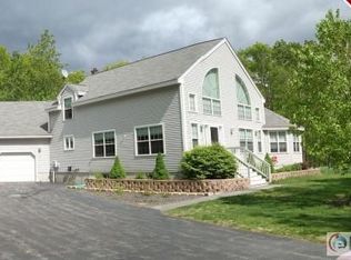 628 Deerwander Rd, Hollis Center, ME 04042