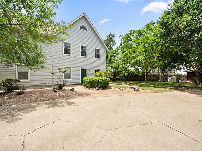 PM2-GT2908 Whisper Oaks Ln — Photo 2