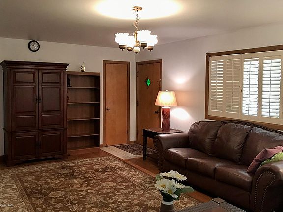 4th image of 3709 Lynette Dr