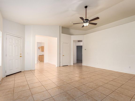4th image of 13360 W Crocus Dr