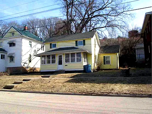 808 3rd St Photo 1