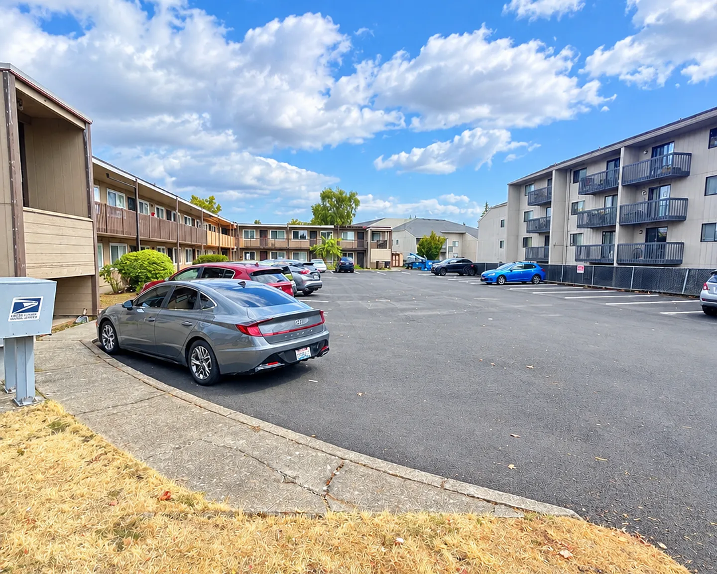 4th Plain Court Apartments — Photo 2