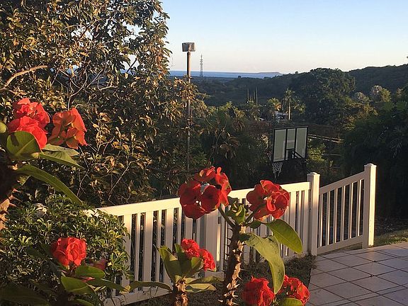 VIEW TO COAST  BACK PATIO