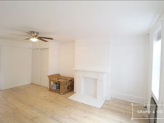 4th image of 558 Humboldt St #1